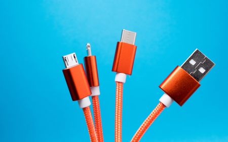 Kabel USB Type-C Bakal Dukung Pengisian Daya Hingga 240 Watt