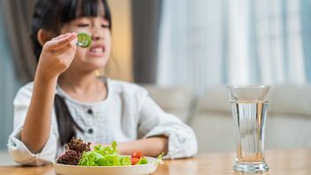 子供たちにもっと野菜を食べさせる7つの創造的な方法