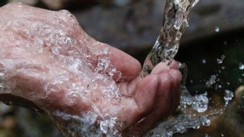 لقد مرت 10 أيام منذ أن لم يكن لدى سكان شقق ماروندا مياه نظيفة ، وأفادوا أنه لا يوجد حل حتى الآن