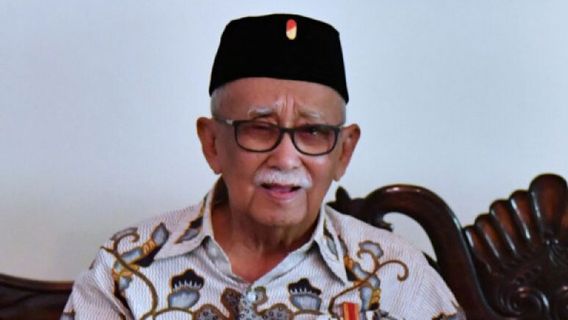 جاكرتا - جاوة الغربية تحزن ، توفي شخصية مجتمع مانغ إينه عن عمر يناهز 97 عاما
