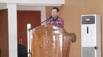 Acting Regent Proposes Bekasi Regency To Become A Special Economic Area For Education