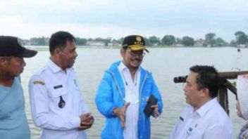 根据卫星图像观察，农业部长说，勿加泗摄政区6000公顷的稻田被淹没
