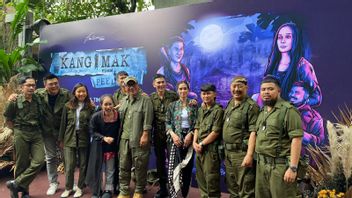 Le film thaïlandais Pee Mak produit en version indonésienne reproduite, avec Marish Timothy à Andre Taulany