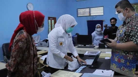 تم تذكيره بالفعل ولكن لا يزال Lelet ، Wawako Fitrianti Tegur Disdukcapil Palembang حول خدمة E-KTP