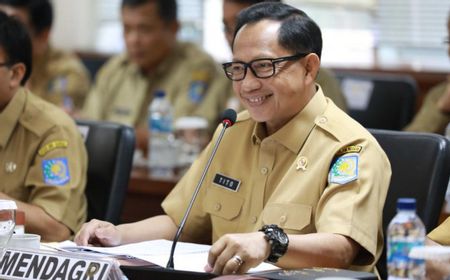 PNS Masih Ngeluh THR Tidak Full, Mendagri Tito: Harus Bersyukur dan Berterima Kasih kepada Sri Mulyani dan