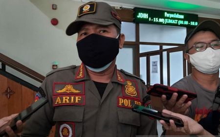 Prit! Satpol PP Solo Keluarkan 187 Surat Peringatan ke Pelaku Usaha karena Langgar PKKM Darurat