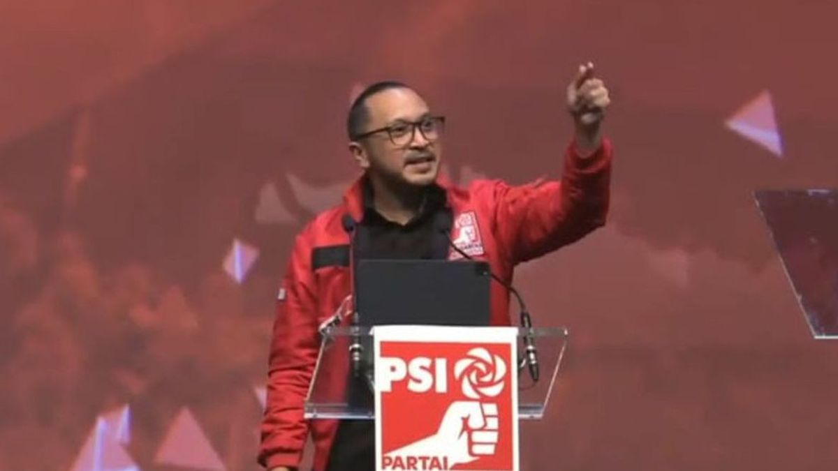 سليج Sindir كذاب من أي وقت مضى طرد Jokowi ، جيريندرا : أنيس لا تحتاج إلى الرد ، وليس صفه