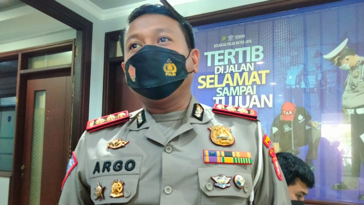 Ingin Pinggirkan Truk, Anggota Patwal Polda Metro Tewas karena Sopir Malah Banting Setir ke Kanan