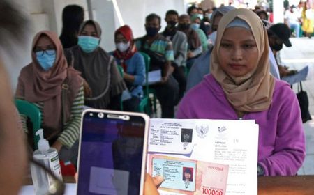 Menko PMK Akui Digitalisasi Layanan Penyaluran Bansos Banyak Masalah, Ini Kendalanya