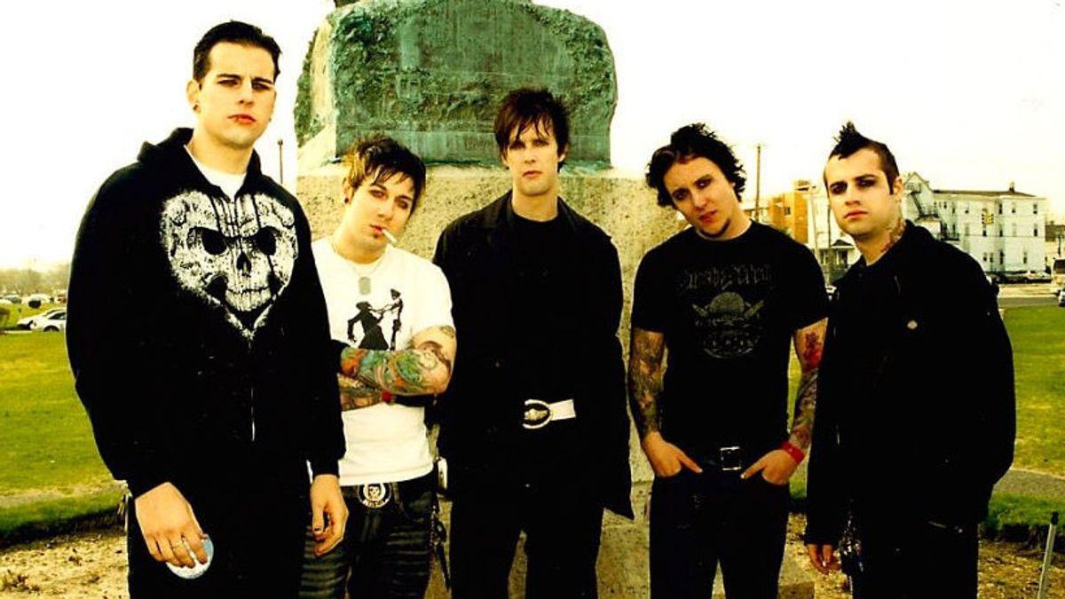 The Meaning Of The Song Dear God, Popular Avenged Sevenfold Hits That Will Hold Concerts In Jakarta