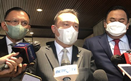 PPKM Level 3 Batal, Pimpinan DPR: Pemerintah Bukan Lalai, Tapi Hati-hati