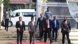 Mahfud MD Berziarah ke Taman Makam Pahlawan Seroja Dili