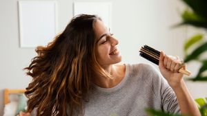 8 Cara Efektif Menebalkan Rambut yang Terbukti Secara Ilmiah 