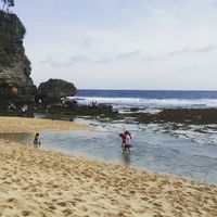 Pantai Benteng Portugis Jepara Surut Jadi Sorotan, Ini Kata BMKG