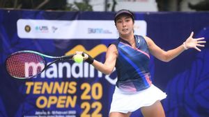 Usai Tekuk Jessy Rompies, Aldila Sutjiadi Dutunggu Fadona Titalyana di Final Mandiri Tennis Open 2022