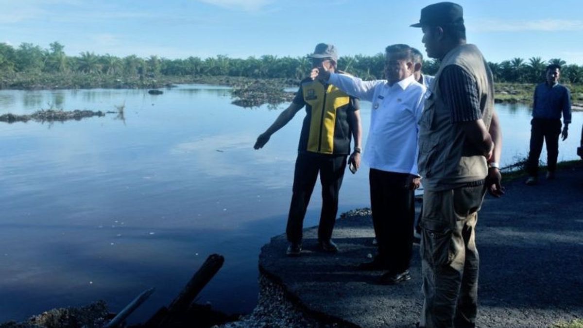 Agam Regency Needs 13 Bailey Bridges to Open Access After Natural Disasters