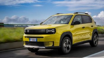 FIATグランデパンダロス、カーオブザイヤー2026ファイナリスト