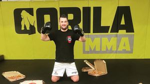 Pernah Menolak Juventus, Mantan Bintang Sepak Bola Ceko Segera Lakoni Debut di MMA