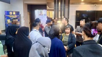 コムナスハムは、拘束されたデモ参加者を直ちに釈放するよう警察に奨励する