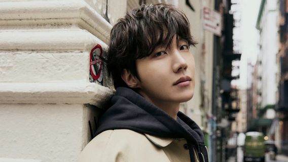 J-Hope BTS Announces Special Album And Documentary, Hope On The Street