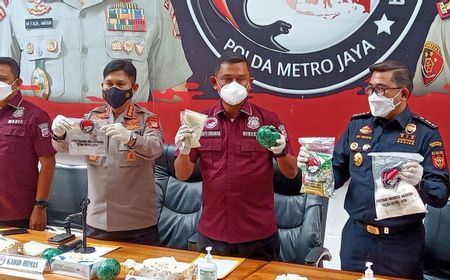 Polisi Gagalkan Penyelundupan 800 Lembar ‘Kertas Dewa’  LSD dari Kanada