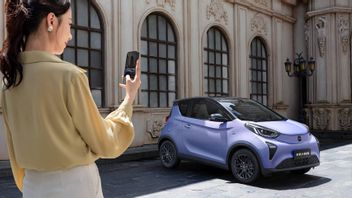 Cheryリリースマイクロ電気自動車ライバルの五菱航空EV(価格が1億9,000万ルピア以下)