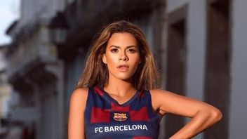 Wants To Pose Nude With Lionel Messi's Handkerchief, This Playboy Model Is Willing To Spend IDR 8.6 Billion