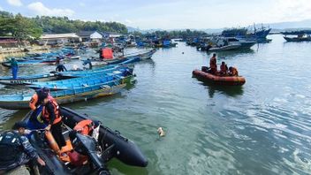 Hari Ketiga, Tim SAR Perluas Pencarian Pemancing Tersapu Ombak Pantai Ngambur Pacitan