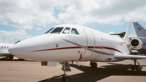 普拉博沃2架Jet Falcon 7X和8X飞机落成：TNI领导层将迅速行动