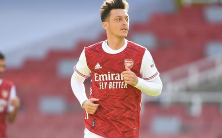 Ozil Tuding China Biang Pencoretan Namanya dari Skuat Utama Arsenal