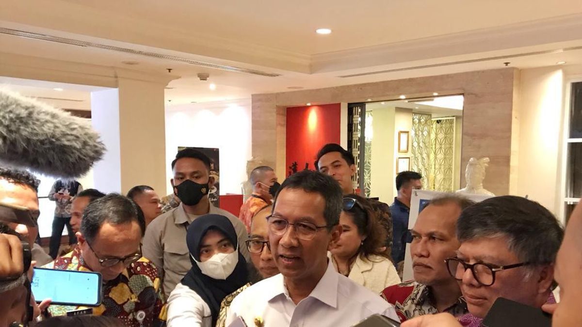 Acting Governor Of Jakarta Heru Receives Proposal For Relocation Of Residents Affected By Plumpang Fires To Wisma Atlet