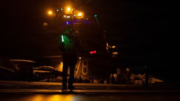 イランと戦うために2000億ドルの資金を要求するのを拒否する上院議員:これはアメリカ国民が望んでいる戦争ではない