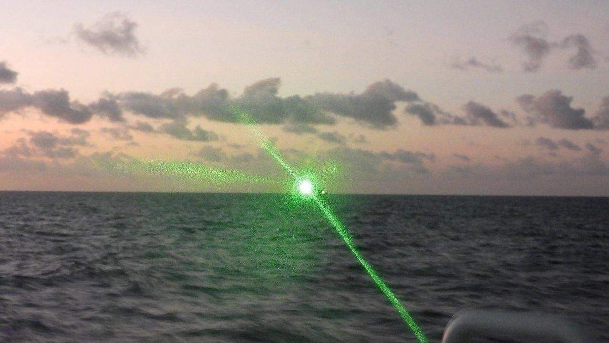 Filipina Sewot Kapal Patrolinya Ditembak Sinar Laser dari Kapal Militer China