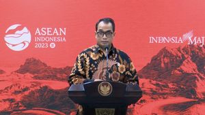 إرسال رسالة إلى سري مولياني ، وزير النقل يطلب ميزانية إضافية قدرها 15.78 تريليون روبية إندونيسية