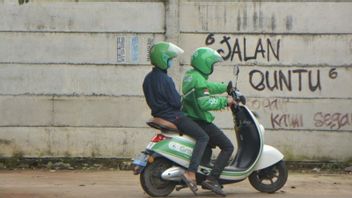 فيما يتعلق بدعم الدراجات النارية الكهربائية بقيمة 7 ملايين روبية إندونيسية ، فإن سري مولياني الفرعية: نحن نبحث عن الميزانية
