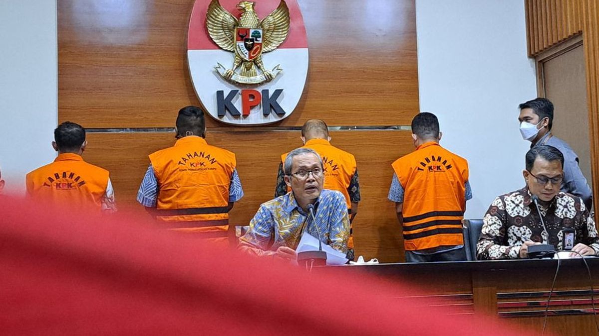 Alexander Marwata Confirms that KPK's Coming to Papua to Check Luke Enembe is not a forced pick-up