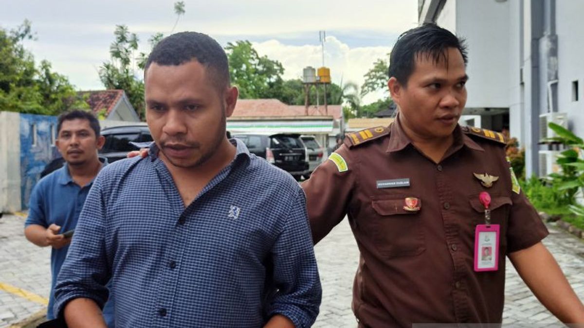 Suspect Of Sand Mining Corruption In NTB Admits Carry Out Superior Order