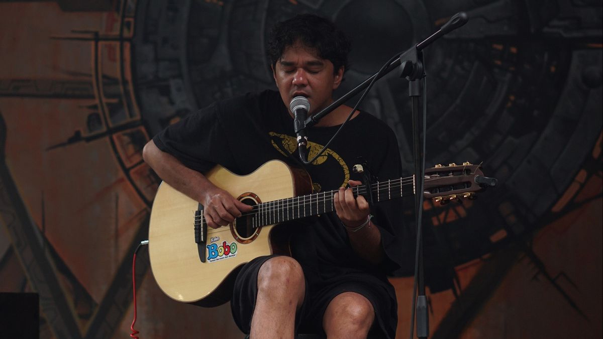 Setahun Menghilang, Jason Ranti Comeback dengan Single 'Hari-Hari Musik