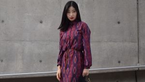 Tips Memadukan 9 Jenis Bawahan yang Cocok untuk Baju Batik Wanita