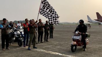 TNI AU Lepas Perjalanan Yohanes Mustamu Naik Scooter Listrik ke Italia