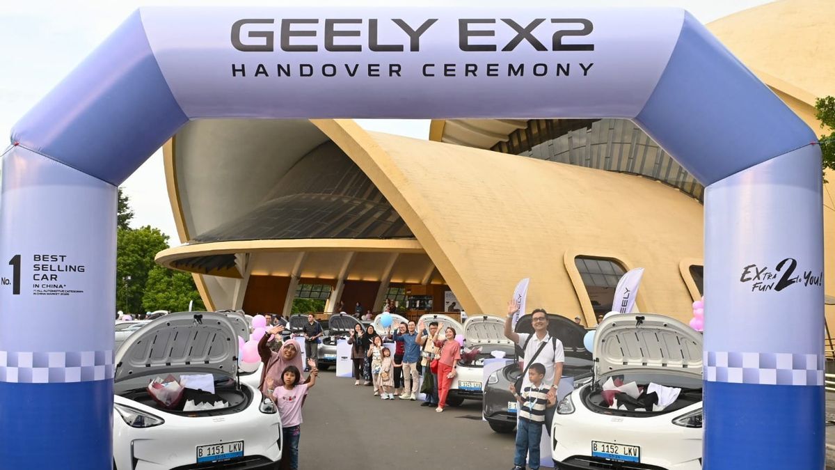 5.000 Unit Geely EX2  Sudah Mengaspal di Indonesia dan Thailand