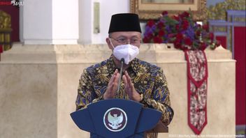  Di Istana, Zulkifli Hasan Puji Jokowi Soal Upaya Penanganan Pandemi: Sudah <i>Excellent</i> Pak