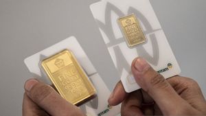 Harga Emas Antam Hari Ini Turun jadi Rp2.341.000 per Gram