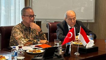 Visite en Turquie, le ministre de l’Industrie Ajak SanKO Holding Investment dans les secteurs de la Mamin et de l’Énergie