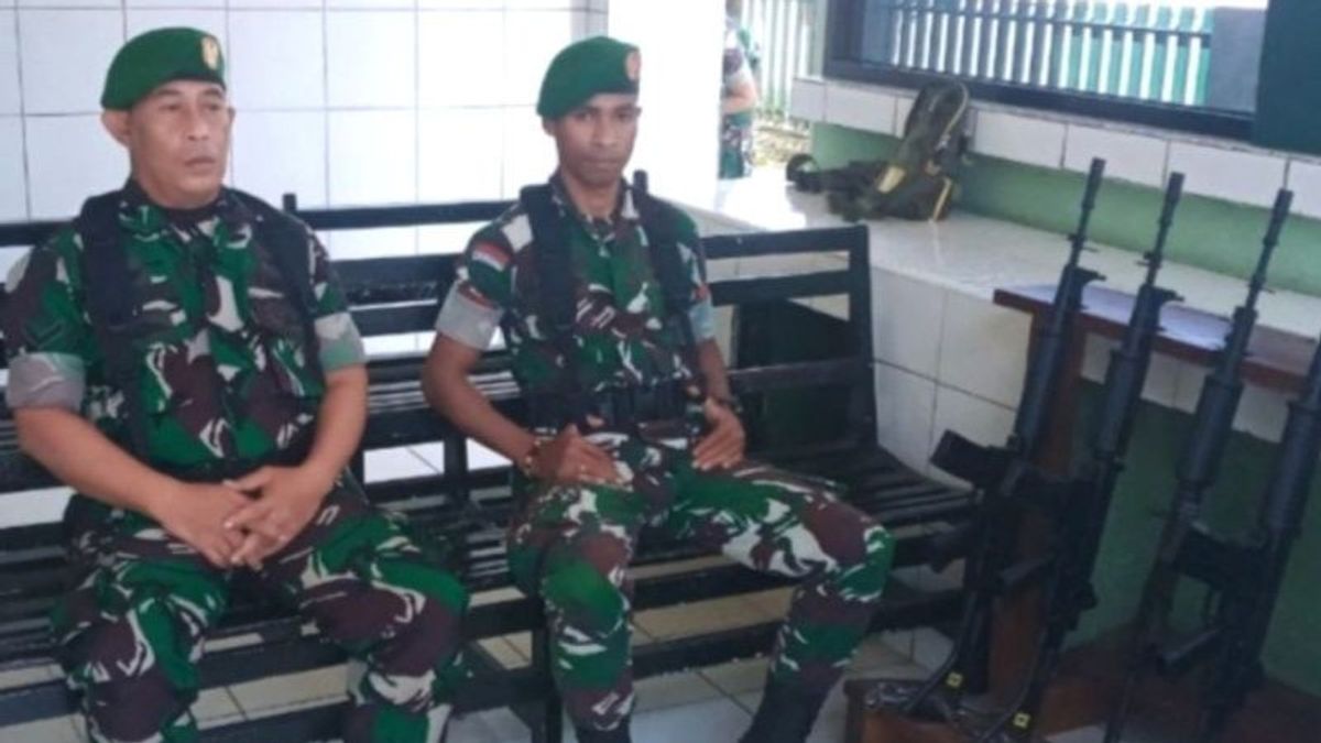 科迪姆·托拉贾在巴萨纳斯停止行动后在马廷河寻找失踪的印尼武装部队士兵