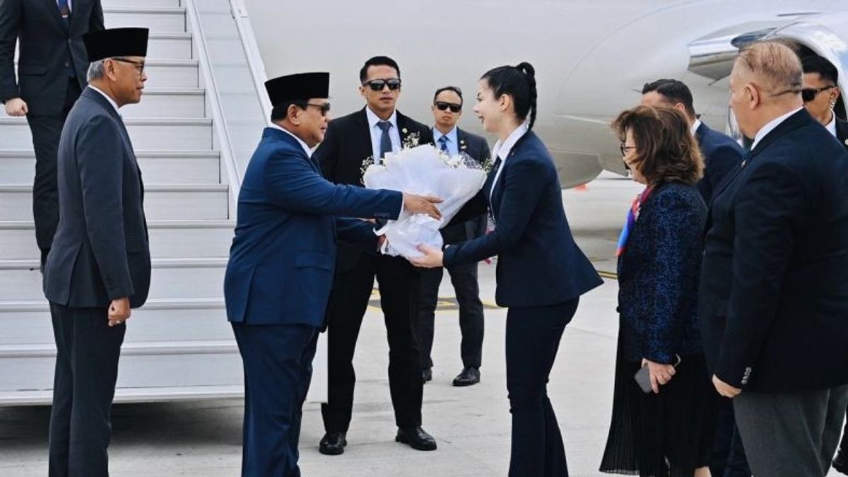 普拉博沃抵达安塔利亚,参加第4届ADF