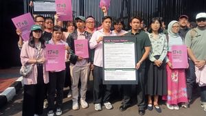 Influencer Serahkan Dokumen '17+8 Tuntutan Rakyat' Secara Resmi ke DPR
