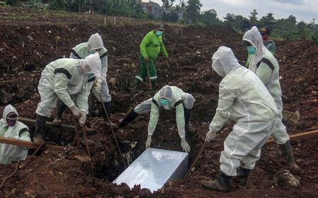 Ibu Mensos Risma, Sudah Setahun Ahli Waris Korban COVID di Jakpus Belum Terima Santunan