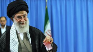 Susul Ali Larijani, Mantan Presiden Mahmoud Ahmadinejad Daftar Bacapres Iran