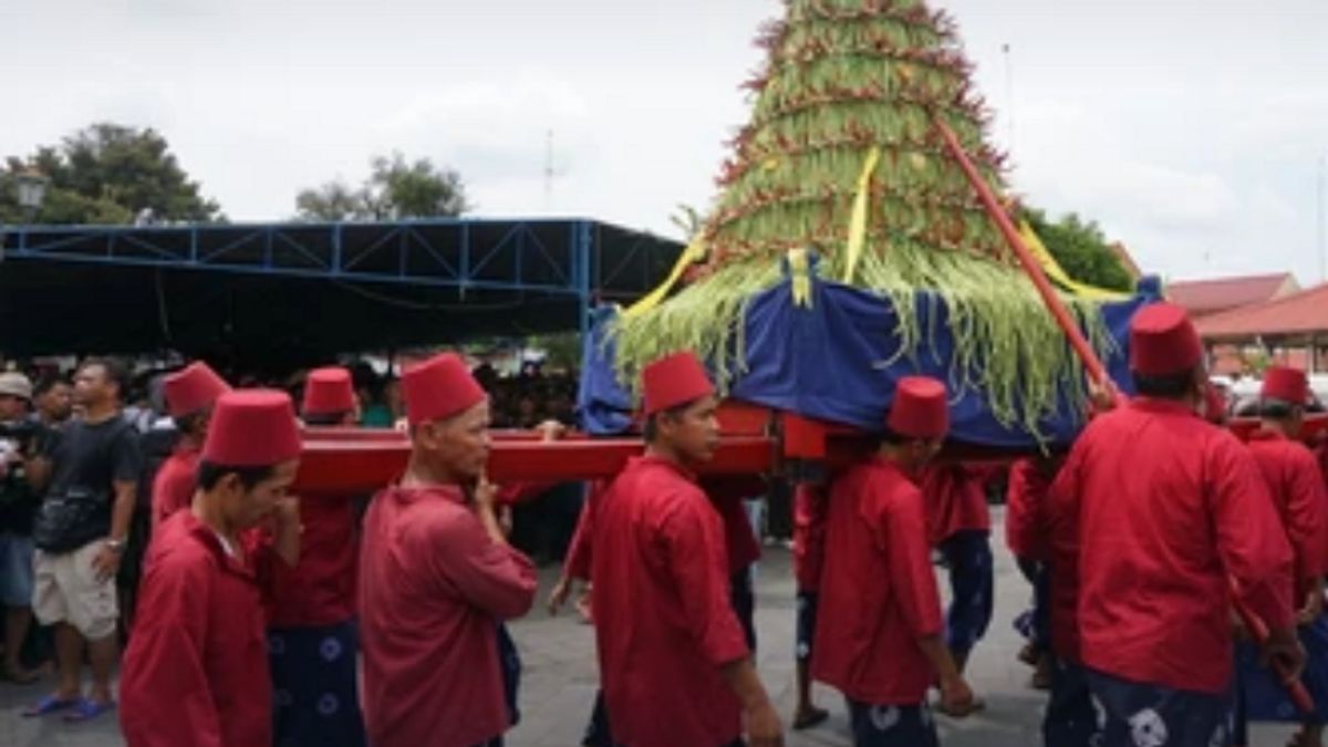 11 Tradisi Islam di Nusantara dalam Momen Maulid Nabi 